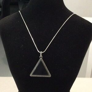 Chic Silver and Black Color Triangle Pendant Necklace  NWOT *